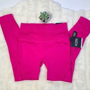 Sold Seamless tights ❤️